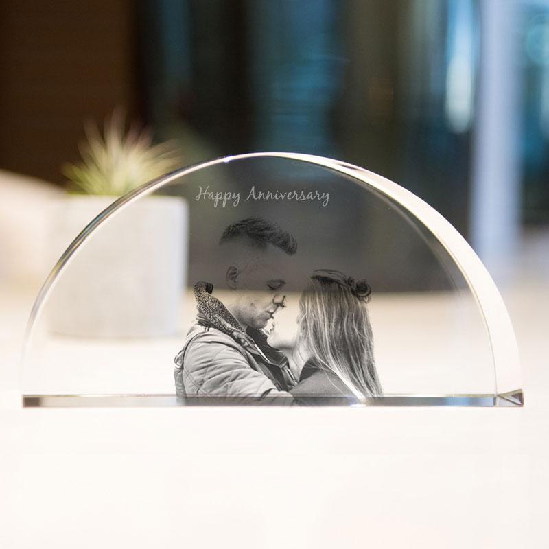 Anniversary Arc - The best 3D crystal gifts in the world!