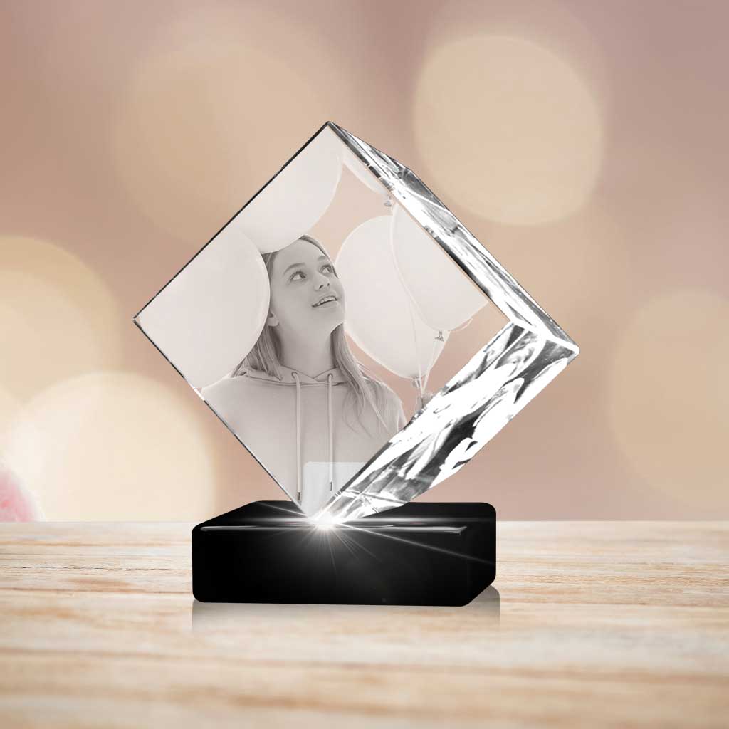 Birthday Diamond - The best 3D crystal gifts in the world!