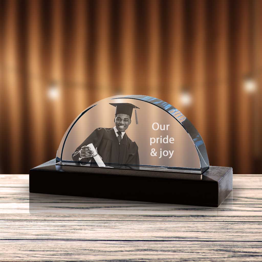 Graduation Arc - The best 3D crystal gifts in the world!